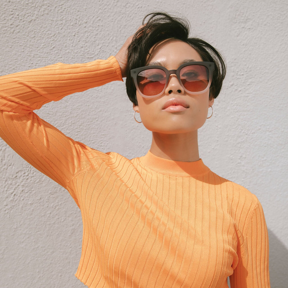 Juniper Ombre Traveler Sunglasses