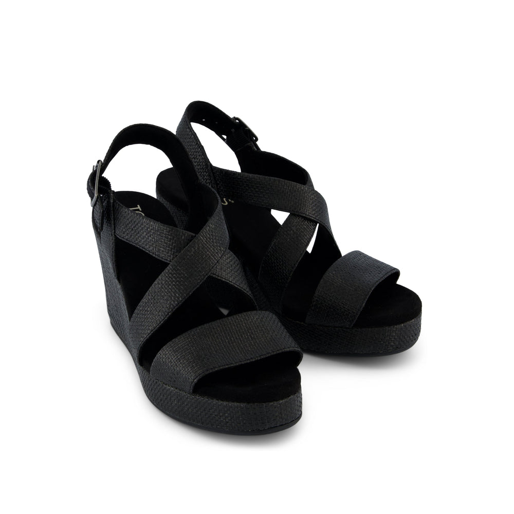 Alondra Wedge Sandal Black Raffia