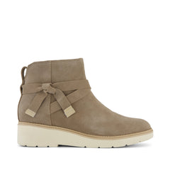 Marlow Boot Water Repellent Dune Suede