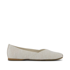 Gemma Flat Natural Yarn Dye