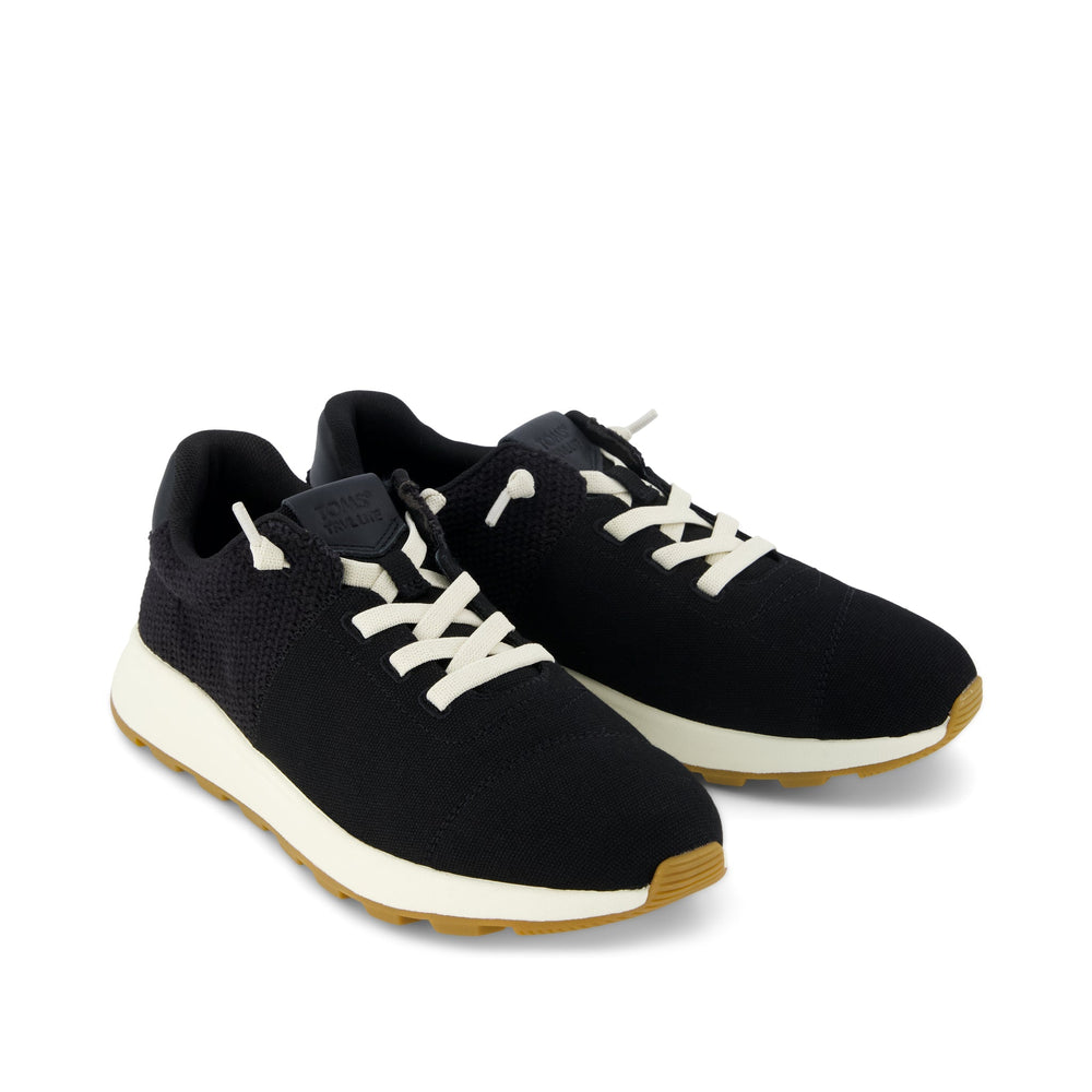 TRVL LITE Cabrillo Sneaker Water Repellent Black Canvas Mesh