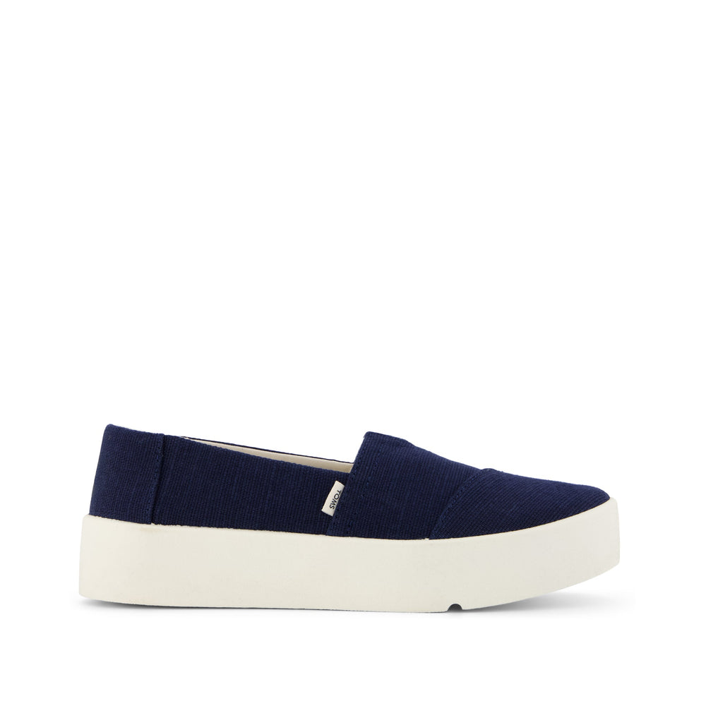 Verona Slip On Sneaker Navy Heritage Canvas