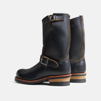 Engineer Boot in Black Klondike Leather 2966 | Red Wing Heritage | Red Wing Shoes Men|Apparel