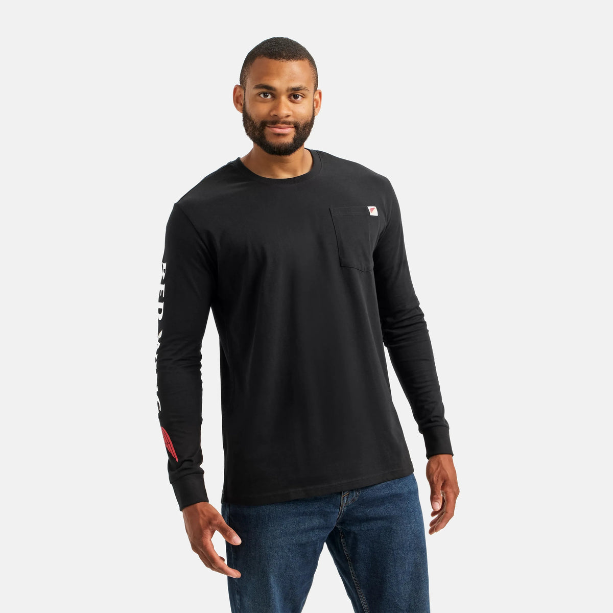 Long Sleeve Classic Pocket Tee in Black 98474 | Red Wing Shoes Men|Apparel