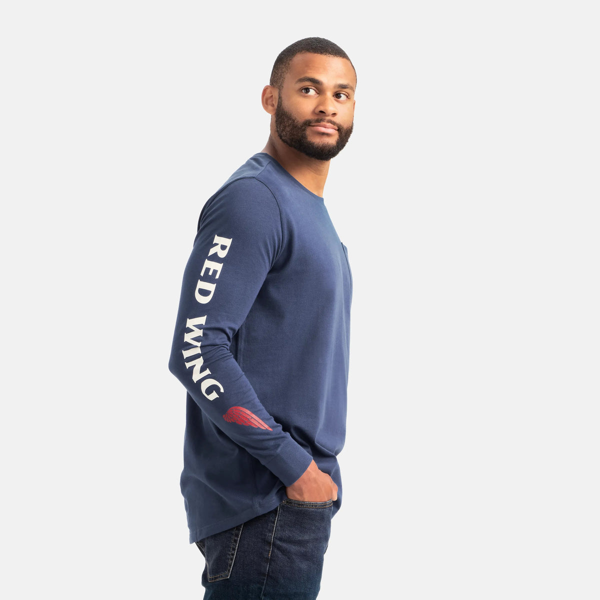 Long Sleeve Classic Pocket Tee in Navy 98476 | Red Wing Shoes Men|Apparel