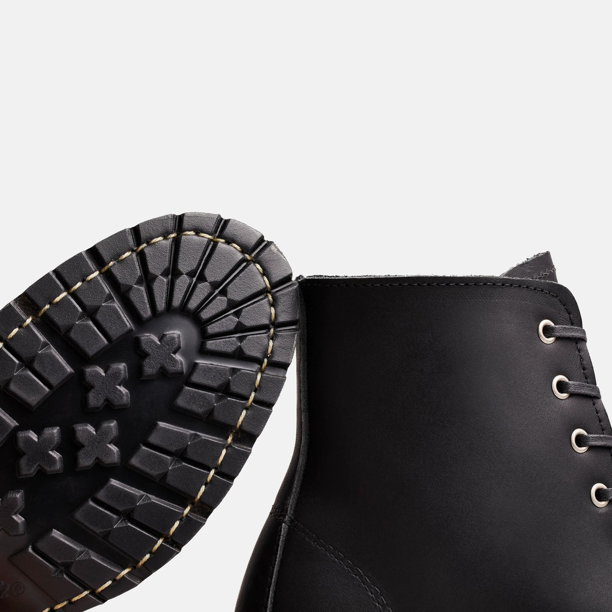 Clara Heeled Boot in Black Leather 3405 | Red Wing Heritage | Red Wing Shoes Women|Apparel