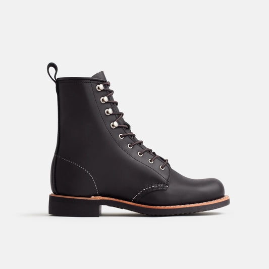 Silversmith Short Boot in Black Leather 3361 | Red Wing Heritage | Red Wing Shoes Women|Apparel