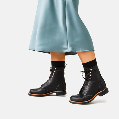 Silversmith Short Boot in Black Leather 3361 | Red Wing Heritage | Red Wing Shoes Women|Apparel