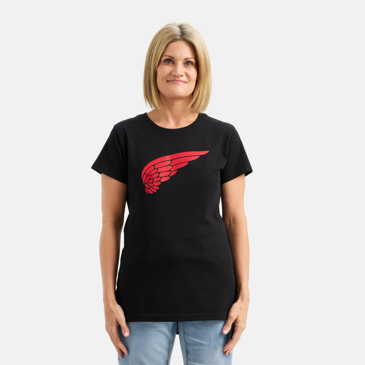 Short Sleeve Classic Wing Tee in Black 98484 | Red Wing Shoes Women|Apparel