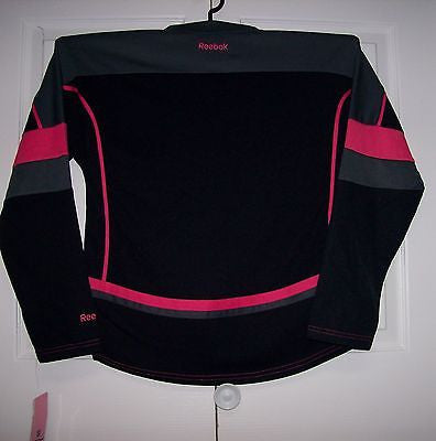 Black & Hot Pink Chicago Blackhawks GIRLS Reebok Jersey Youth